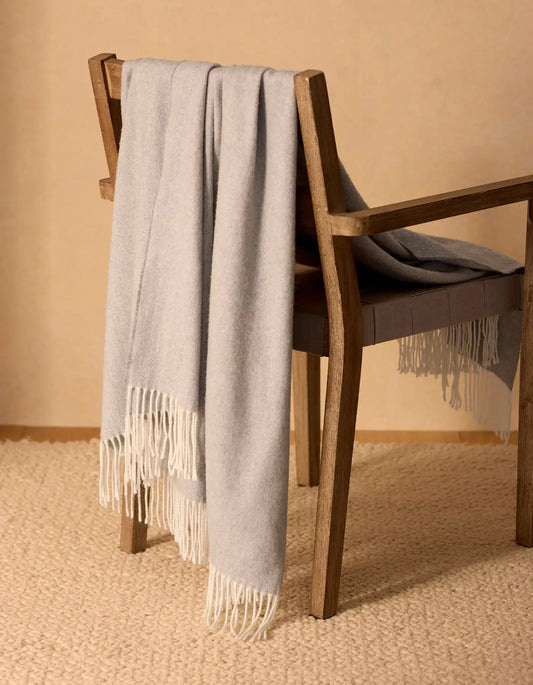 Bamboo Herringbone Tassel Throw